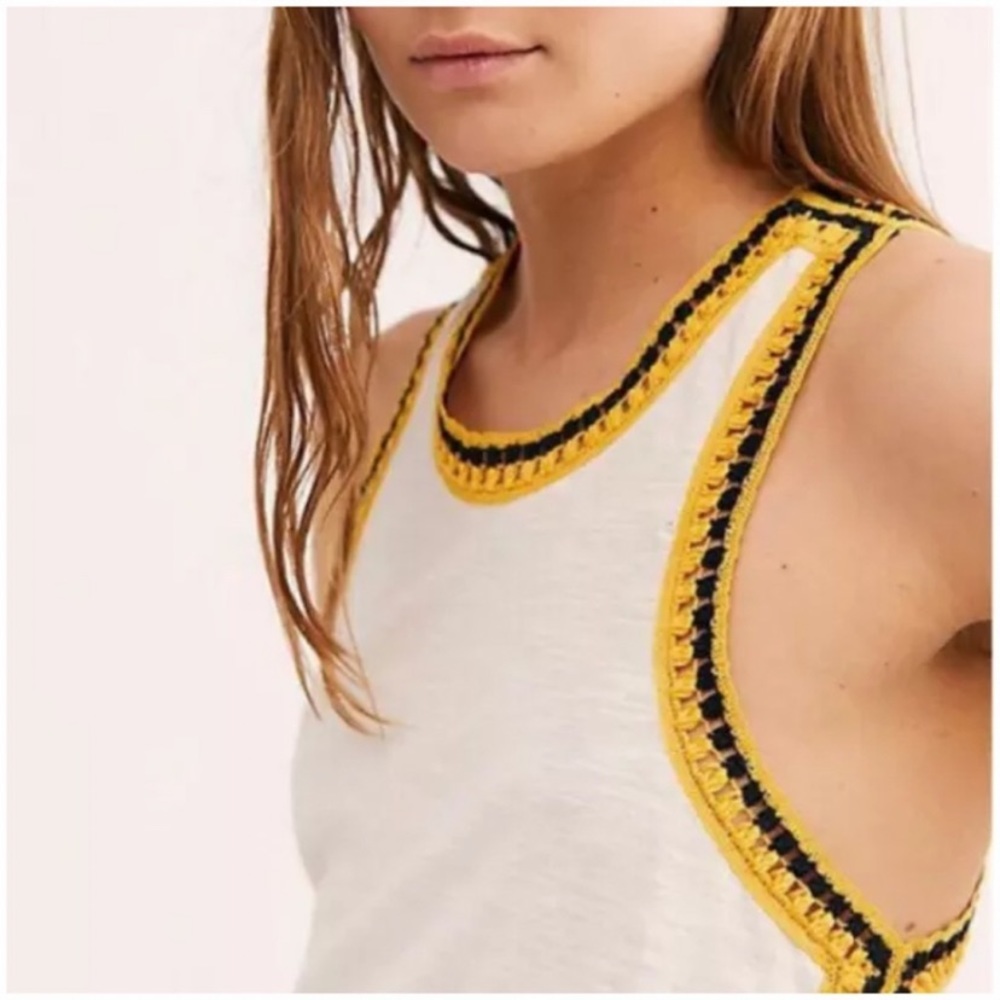 FREE PEOPLE COTTON BLEND TANK TOP WITH ALLOVER CROCHET TRIM